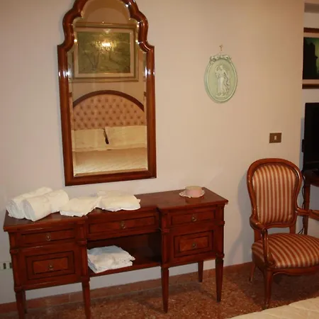 La Casa Di Paola Quarto em Acomodações Particulares *