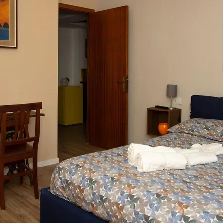 La Casa Di Paola Quarto em Acomodações Particulares *