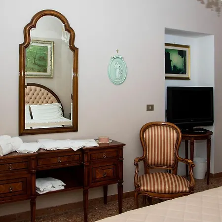 La Casa Di Paola